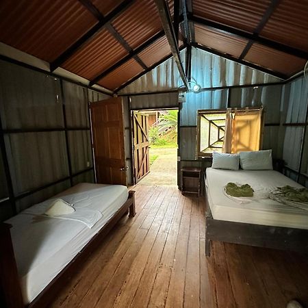 Sukia Hostel Drakes Bay Kültér fotó
